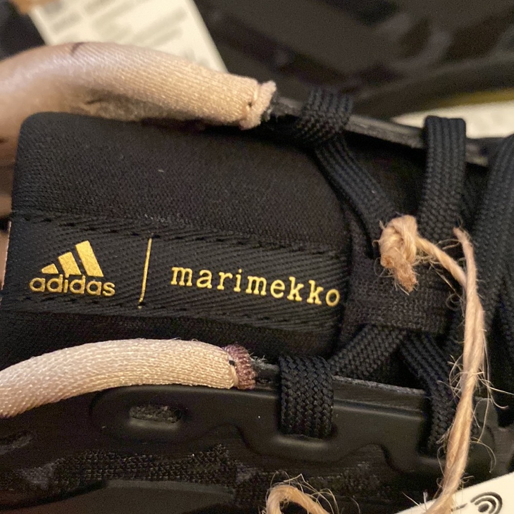 adidas Women Supernova x Marimekko Sneakers GZ8906 - Picture 10 of 12